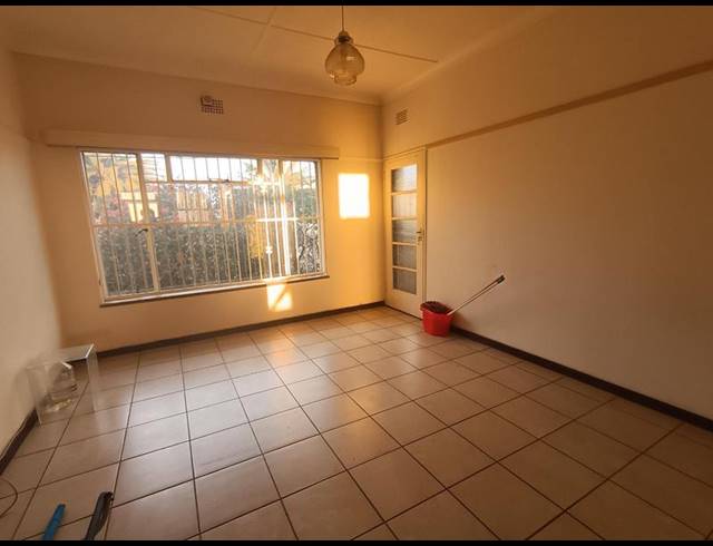 1 BEDROOM PROPERTY TO RENT IN SUNNYRIDGE